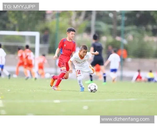 足球巨星合体共演梦想阵容 强强联手打造最强攻防组合 足球巨星合体共演梦想阵容 强强联手打造最强攻防组合